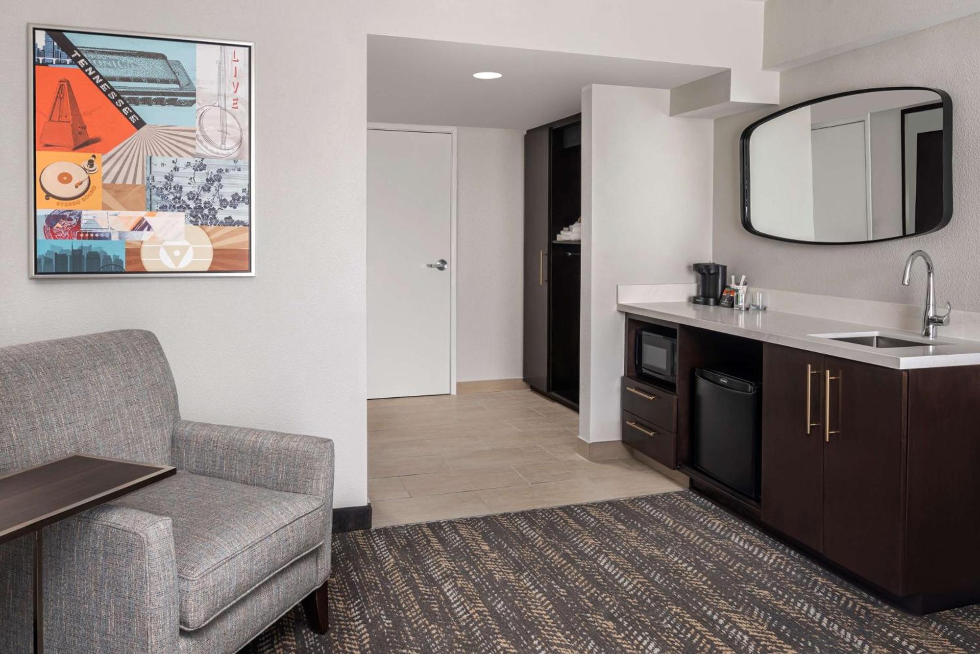 Embassy Suites By Hilton Nashville Airport Kültér fotó