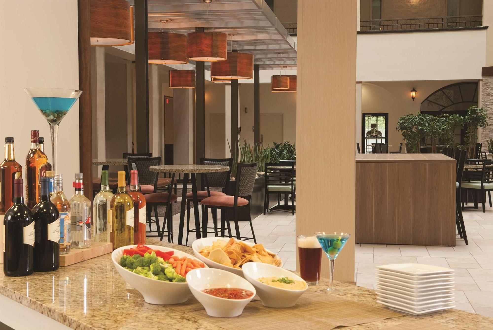 Embassy Suites By Hilton Nashville Airport Kültér fotó
